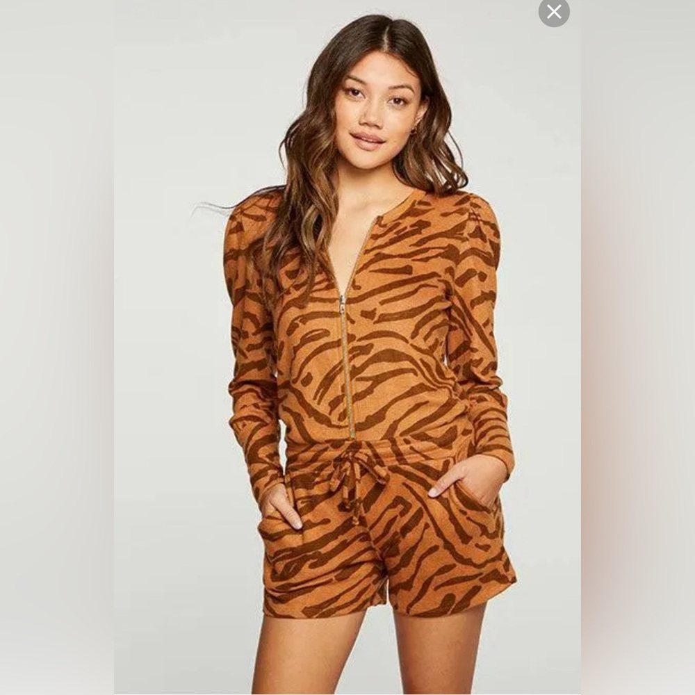 CHASER RPET BLISS KNIT PUFF SLEEVE ZIP UP ROMPER